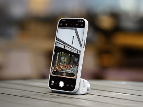 �u���ɃX�^���h���A�N���G�C�e�B�u�������Ǝ��R��