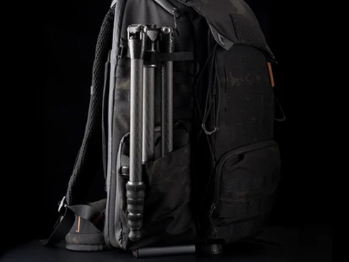 �O���̃T�C�h�|�P�b�g 2�����́A������O�r�Ȃǂ̎��[�ɑΉ�