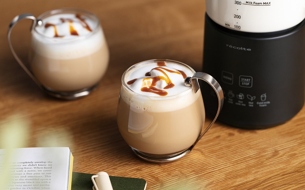 �yrecolte�i���R���g�j �z�b�g�`���R&�~���N�t�H�[�}�[�z����J�t�F�ɑ������