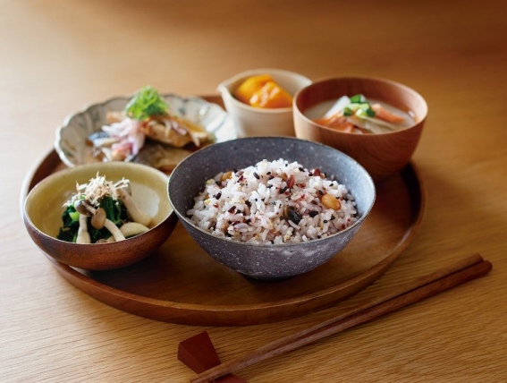 �H�ׂ₷���A��������������u�G���Đ�������3�R�[�X�v