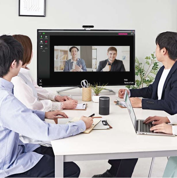 �y�G���R�� PC�X�s�[�J�[ Bluetooth�{USB-A�ڑ��z360�x�S���ʂ��畡���̉������W��