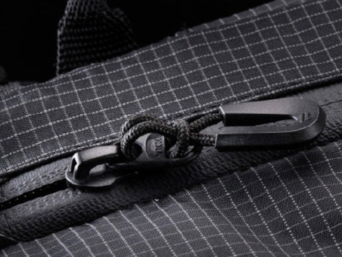 YKK���̝����W�b�p�[���̗p