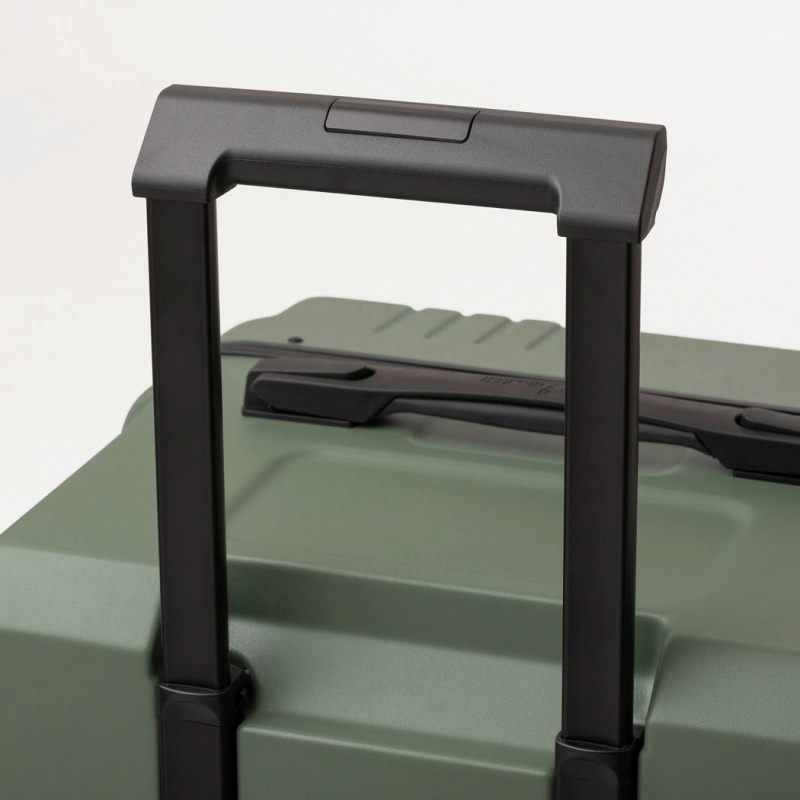 ���i�K�L�����[�o�[