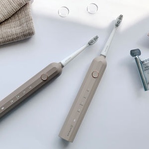 2���Ԃ̎������^�C��