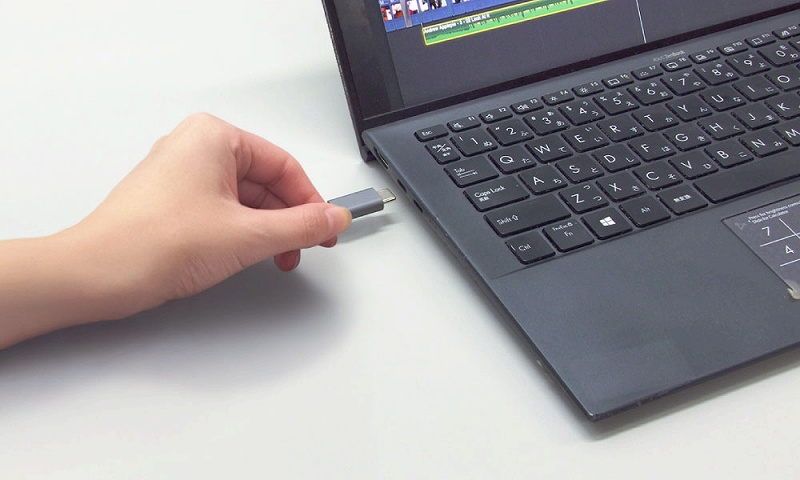 �|�[�g�ɑ}�������̊ȒP�ڑ�