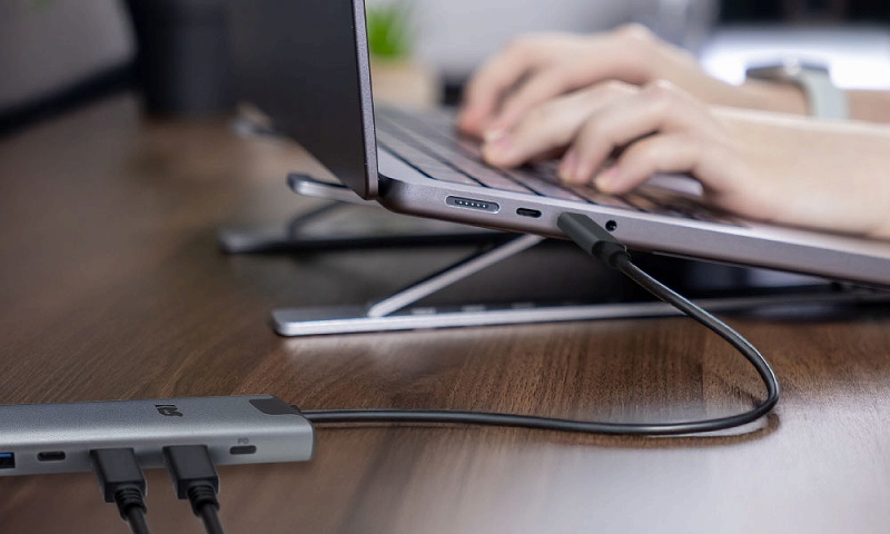 �z�����₷�������O�P�[�u��