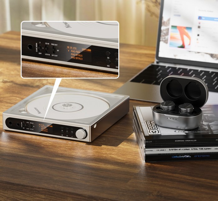 �v���~�A��Qualcomm Bluetooth�`�b�v�𓋍ڂ��������ꂽ���[�U�[�G�N�X�y���G���X