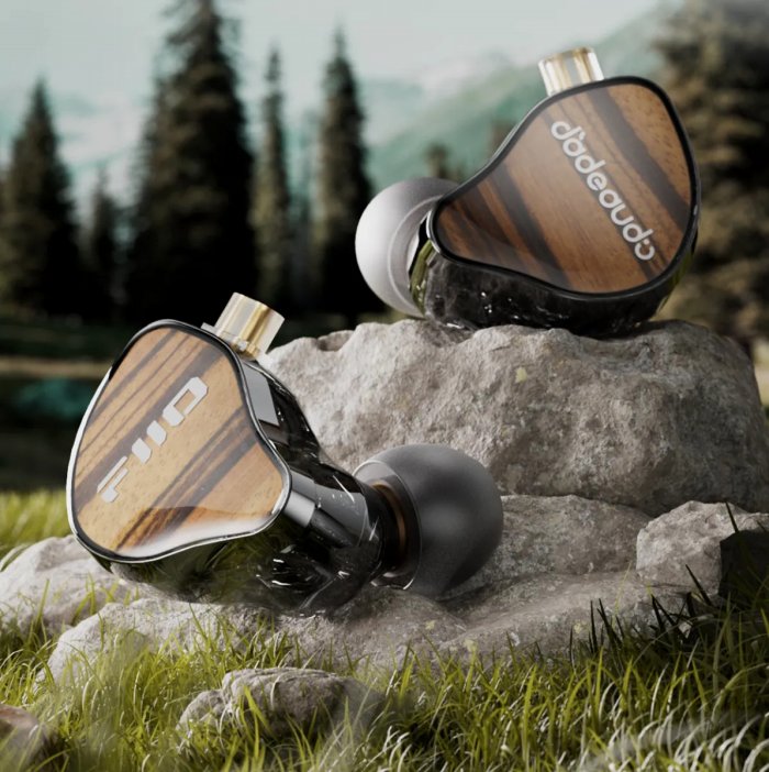 �������Ƒϋv�������˔������A���A���[�u���E�b�h�t�F�C�X�v���[�g