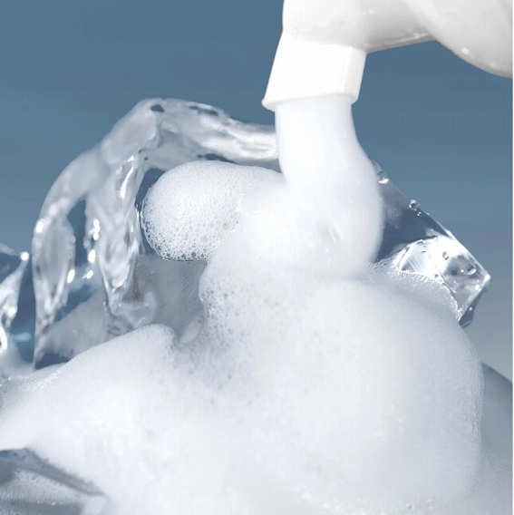 SNOWFOXSKINCARE �N�[�����O �t�H�[�� �N�����U�[�̓����B