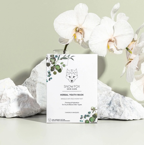 SNOWFOXSKINCARE �n�[�o�� ���[�X �}�X�N�̖��́B