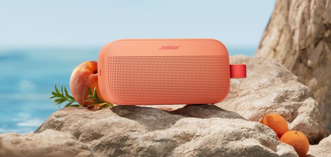 Bose SoundLink Flex Portable Bluetooth speaker 