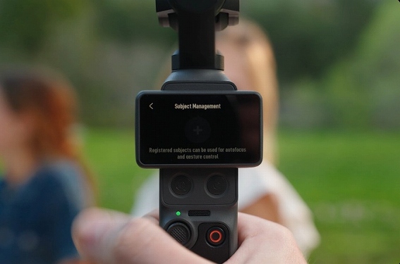 �yDJI Osmo Pocket 4�z�C���e���W�F���g�I�[�g�t�H�[�J�X�Ŕ�ʑ̂��ŗD���