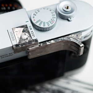 �~�j�}���ȑ��`�Ɍ���Y����