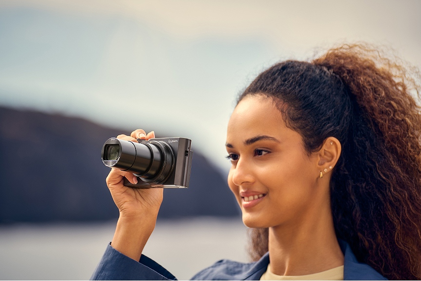 �yDC-TX3 �R���p�N�g�J�����z5���n�C�u���b�h��u���␳�Ŏʐ^��������u�����ɃN���A