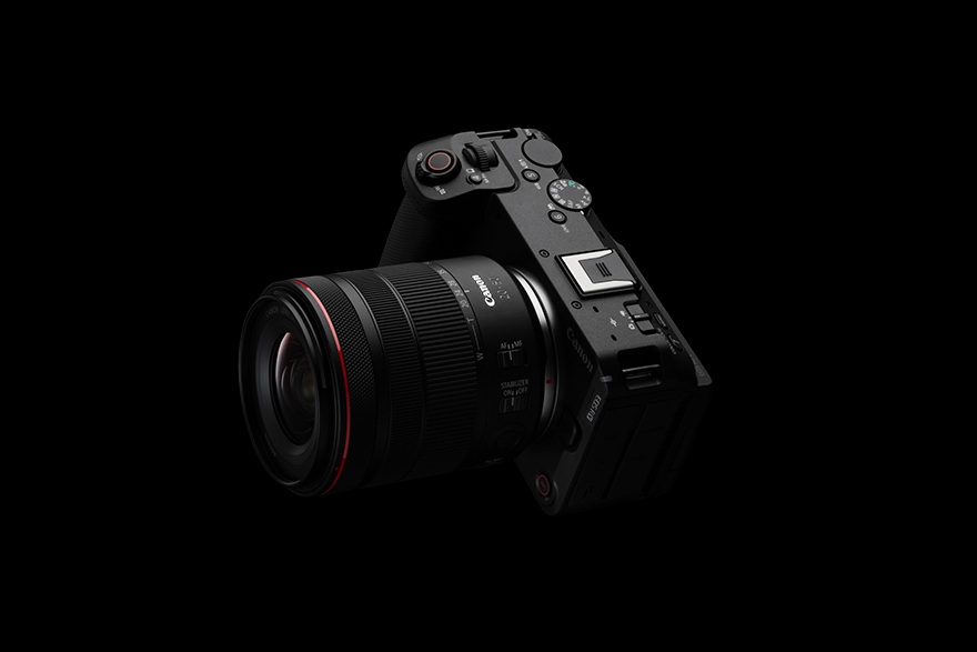 �yEOS R6 V�z�t���b�g�Œ����I�ȃ{�f�B�[�f�U�C��