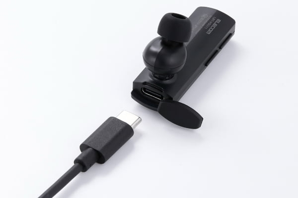 USB Type-C�ŏ[�d���֗���