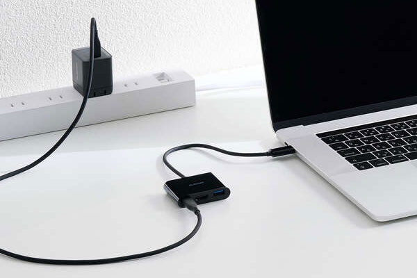 USB Power Delivery�Ή�