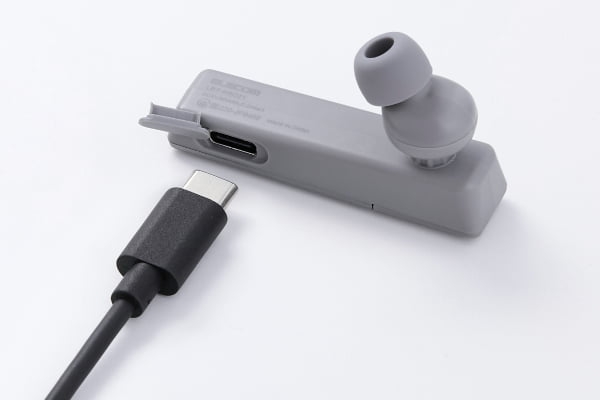 USB Type-C�ŏ[�d���֗���