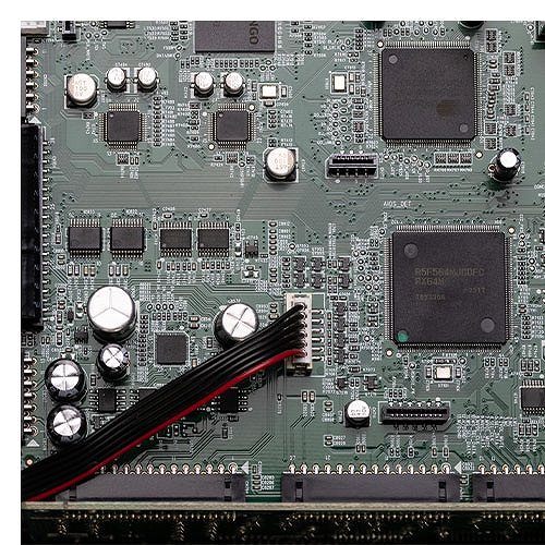 �V�@�\ HDMI���͗p�W�b�^�[���_�N�V����