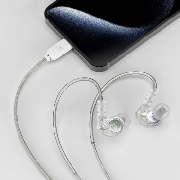 DAC�����A���L��USB-C�f�o�C�X�ɑΉ�