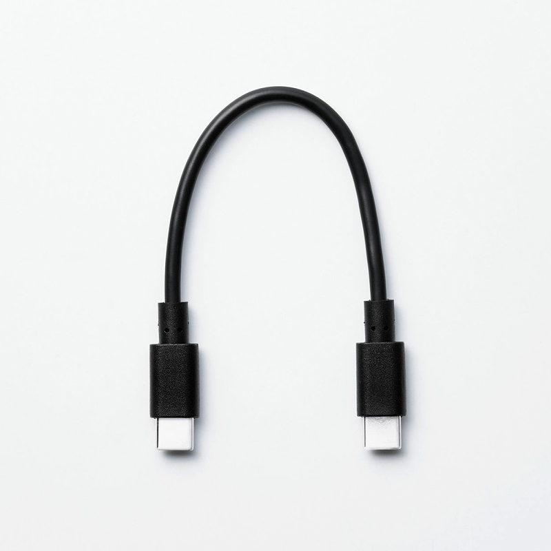 USB Type-C�P�[�u���ŏ[�d�\