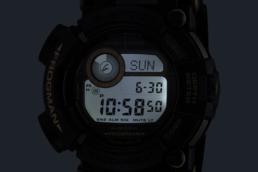 �X�[�p�[�C���~�l�[�^�[