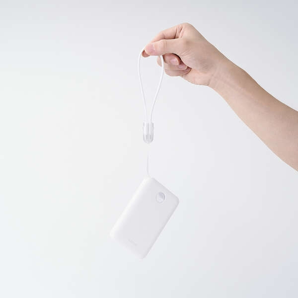 �X�g���b�v�^USB Type-C�P�[�u���t���Ŏ����^�т₷��