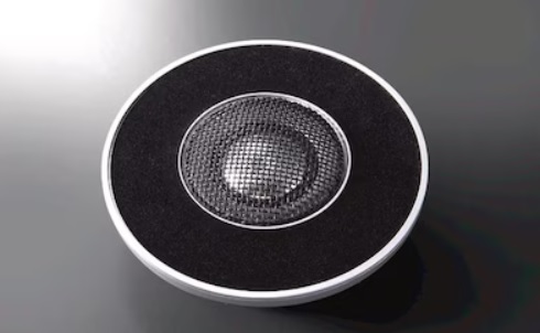 HiFi�ɂ��V�A�^�[�ɂ��œK�ȁA�ʊ����郏�C�h�����W�Đ�������