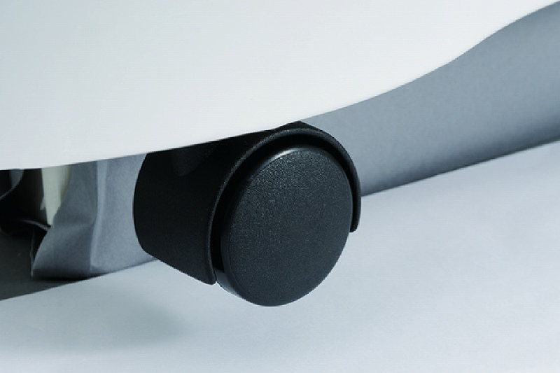 �ړ��ɕ֗��ȃL���X�^�[�t��