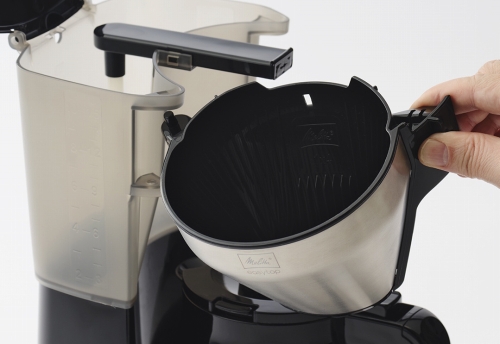 �t�B���^�[�����͊ȒP�Ɏ��O���\