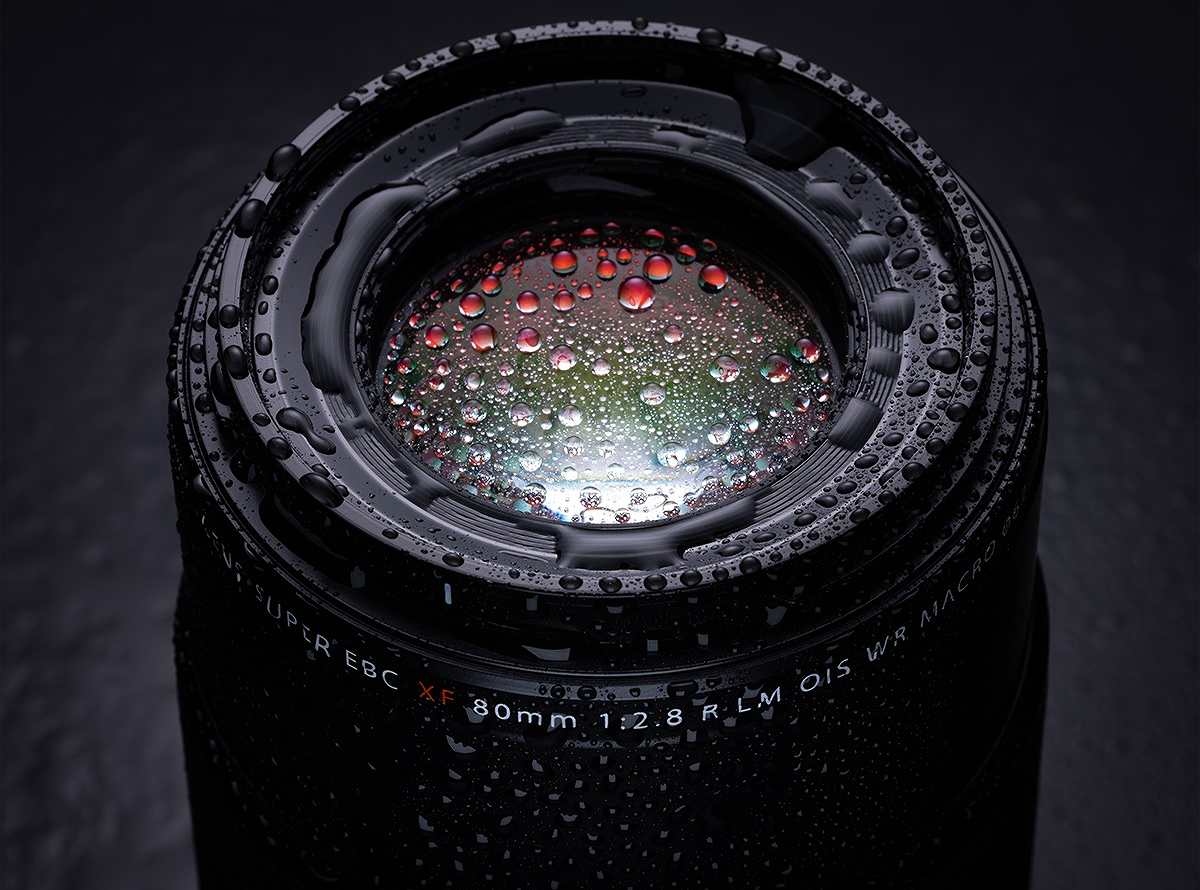 ���e���͉J�◒���A��Ă���