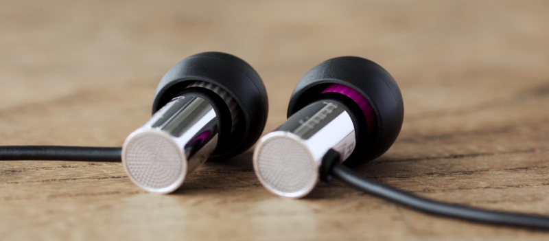 ���E���ʂ����₷������A���F�Ⴂ�C���[�s�[�X