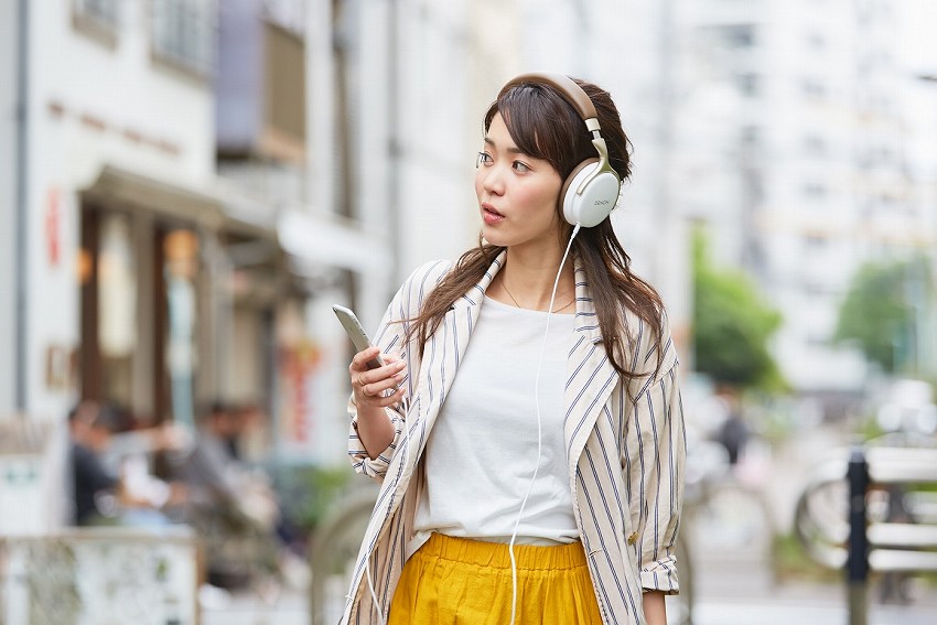 �f�m���@Denon  �w�b�h�z�� AH-D1200 [�����R���E�}�C�N�Ή� /��3.5mm �~�j�v���O /�n�C���]�Ή�]