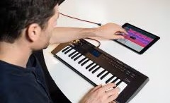 reface��iPad�ƂȂ��ŉ��y���삵�悤�I