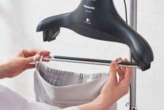 �X�J�[�g�Ȃǂ��邵�₷��