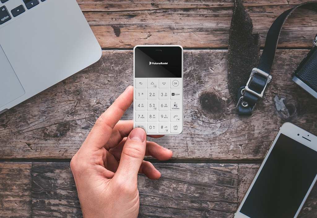 nichephone4g�̐���