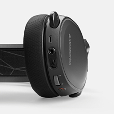 �y�I���C���[�I�[�f�B�I�R���g���[���z