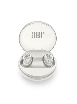  �C���z�����L�Y������C���z���P�[�X�ɂ͓����o�b�e���[�𓋍ځB