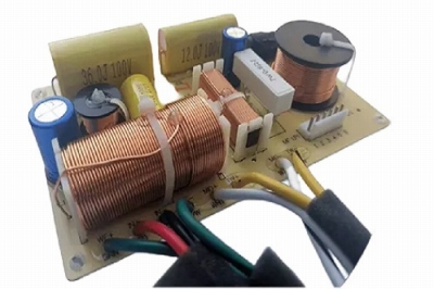 �`���̃L���r�l�b�g�f�U�C��