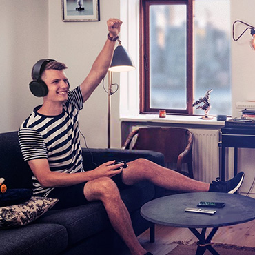 �L���A�����𓯎��ڑ��\