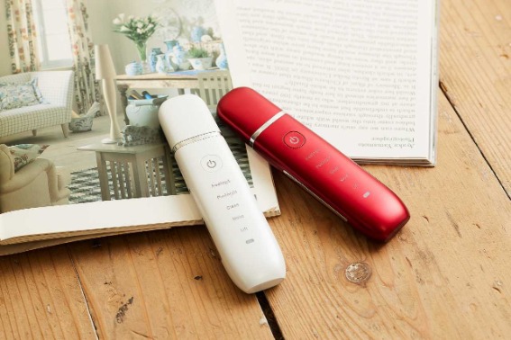 ����P��ŃG�X�e�T�����̃t���R�[�X�I