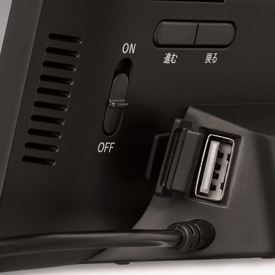 USB�|�[�g�t��