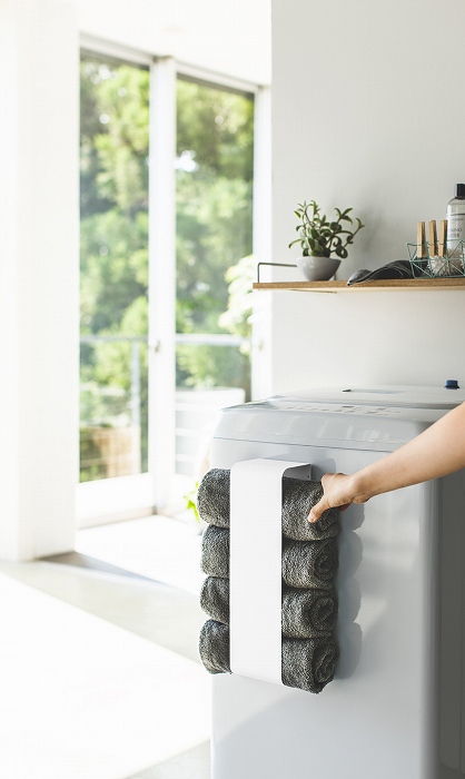 �}�O�l�b�g�o�X�^�I���z���_�[�@�v���[�g(Magnet Bath Towel Holder) �z���C�g 3583