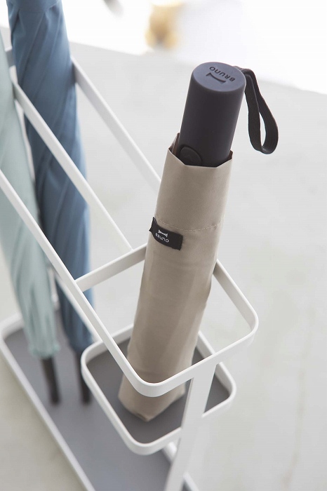 02228 �P���ā@�v���[�g�X�����@�z���C�g(UmBRella Stand Plate Slim WH) �z���C�g