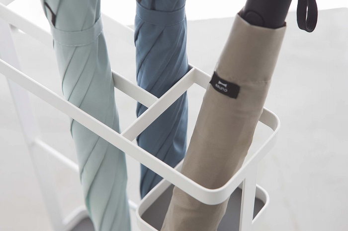 02228 �P���ā@�v���[�g�X�����@�z���C�g(UmBRella Stand Plate Slim WH) �z���C�g