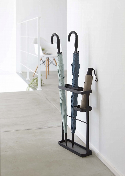 02229 �P���ā@�v���[�g�X�����@�u���b�N(UmBRella Stand Plate Slim BK) �u���b�N