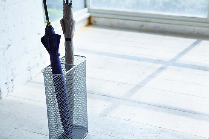 07859 �P���ăX�������b�V���@�V���o�[(UmBRella Stand Slim Mesh SV) �V���o�[