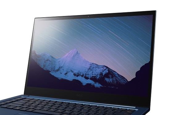 �����ׂŐF�Č����ɂ����ꂽ�u4K �Ή��L�@EL�f�B�X�v���C�v