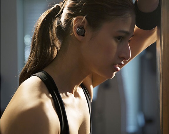 IPX5�Ή��̃^�t���f��������X�|�[�c�ɂ�OK