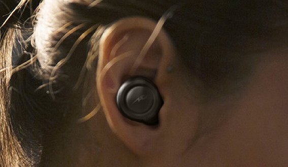 �^�b�`�R���g���[������\�B